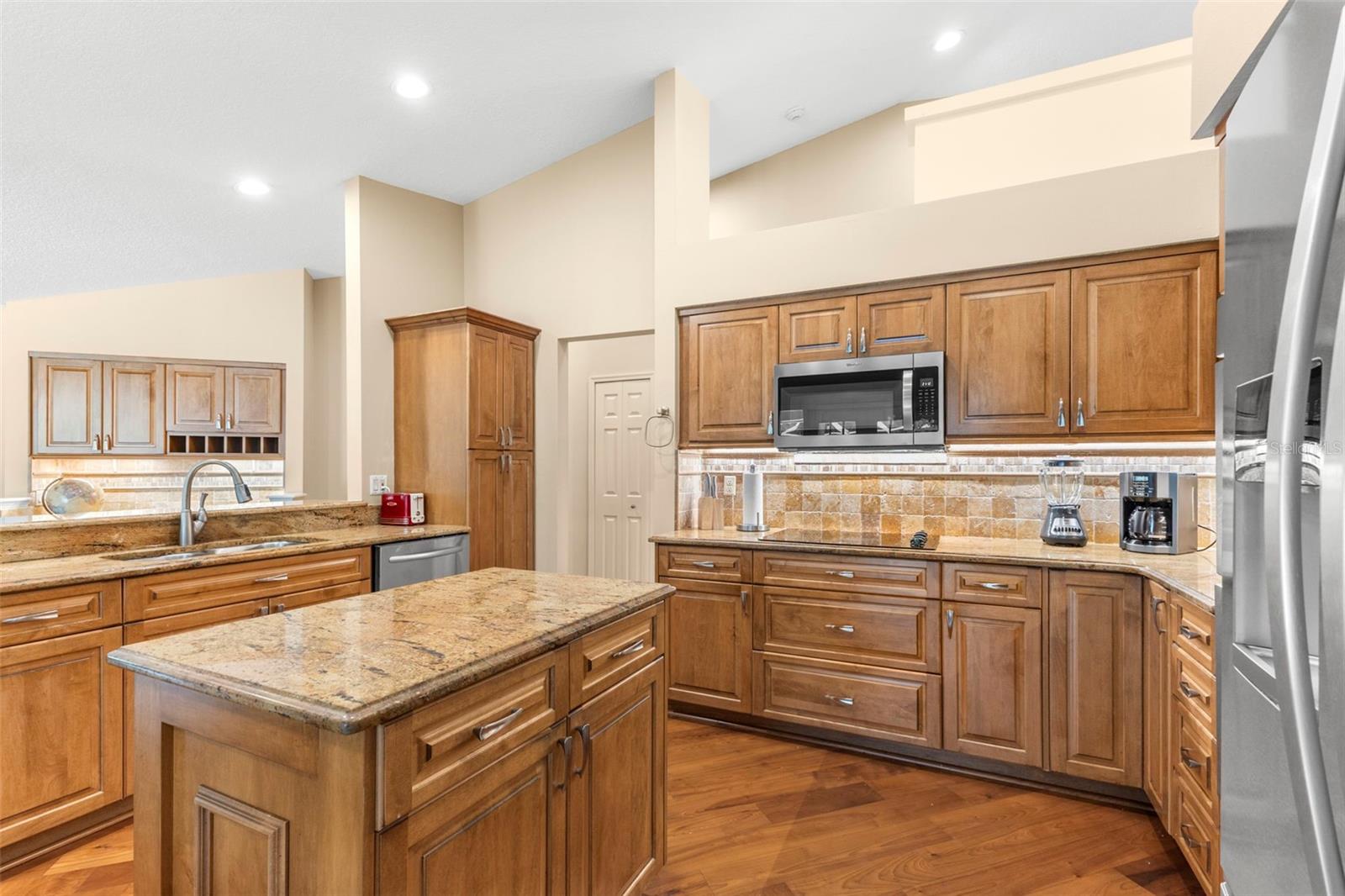 WATERFORD CROSSING PH I - Residential