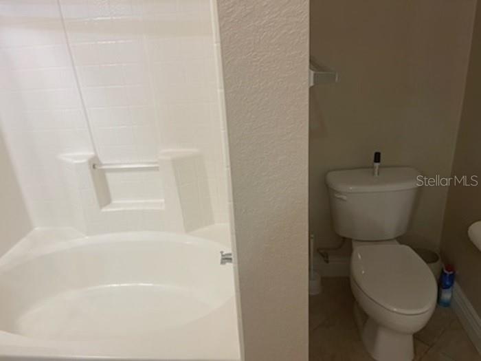 GRAND BELLAGIO AT BAYWATCH CONDO THE - Residential Lease