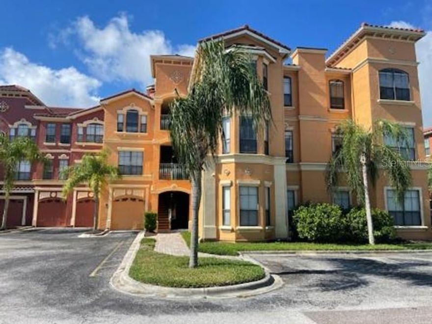WATER FRONT GATED COMMUNITY AT GRAND BELLAGIO IN CLEARWATER FEATURING A 2 BED, 2 BATH 3RD FLOOR. CONDO , WITH A SLIGHT WATER VIEW . VERY ELEGANT AND NEWER COMMUNITY NEXT TO TAMPA BAY OFF OF US HWY 19 AND BELLEAIR. CERAMIC TILE EVERYWHERE , GRANITE COUNTER TOPS!! NEWER APPLIANCES!! HUGH WALK IN CLOSET IN BOTH BEDROOMS DUAL SINKS IN BOTH BATHROOMS SPLIT FLOOR PLAN... GAS STOVE AMENITIES INCLUDE SWIMMING POOL, WITH A NICE SPA, LARGE FITNESS CENTER, AND TENNIS COURTS. INCLUDED IN RENTAL PRICE IS VALET TRASH PICKUP..... other amenities include a 1/ 1/2 mile lighted waterfront promenade for walking and jogging, lighted tennis court, sand volleyball court, playground, outdoor BBQ grills,  CONDO AVAILABLE FOR A FEBRUARY 1ST 2026 MOVE IN
