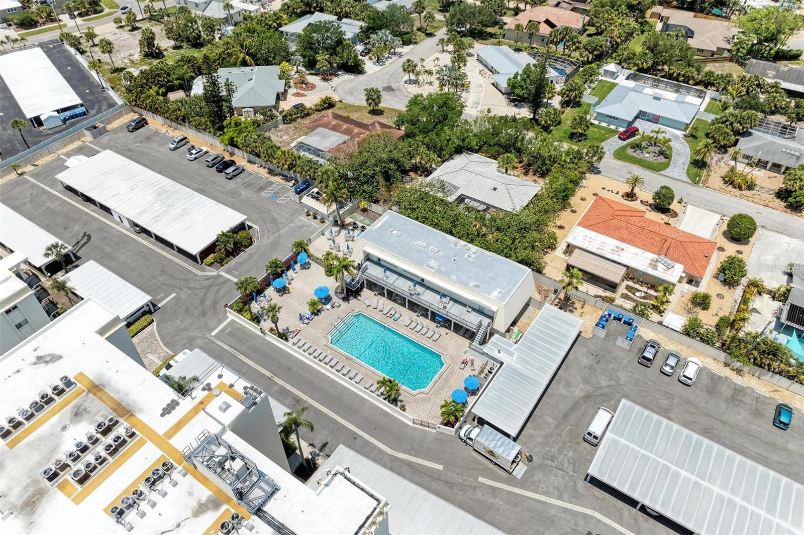 CRESCENT ROYALE 2 - Residential