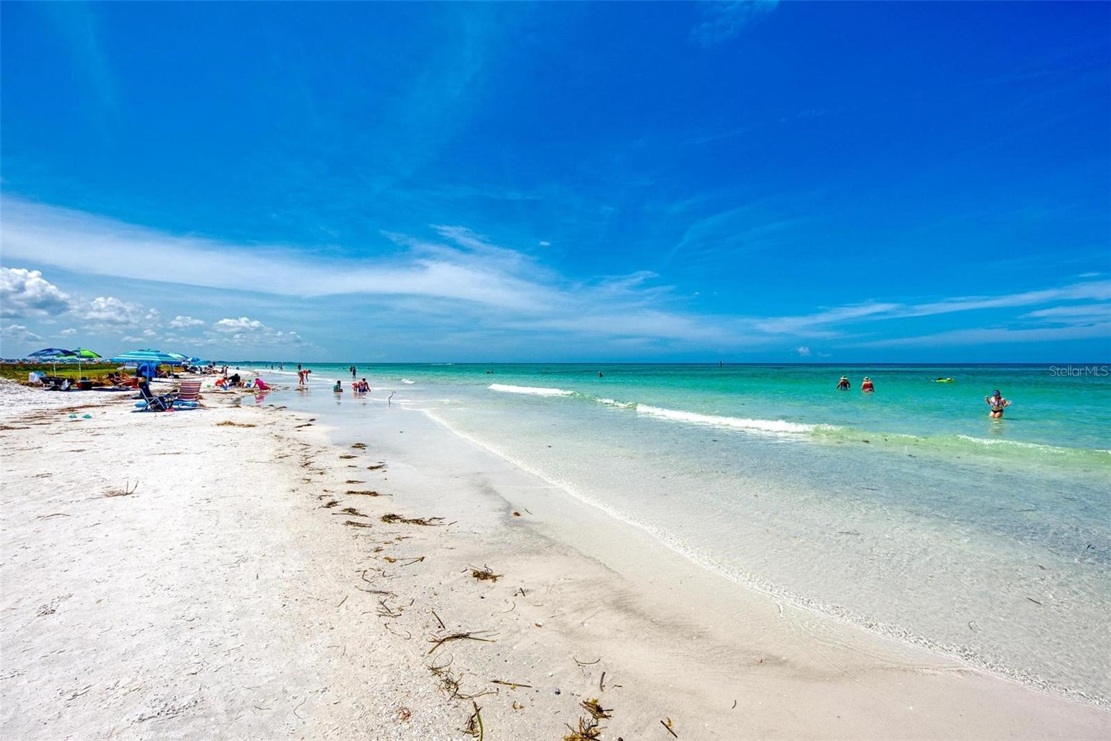 CRESCENT ROYALE 2 - Residential