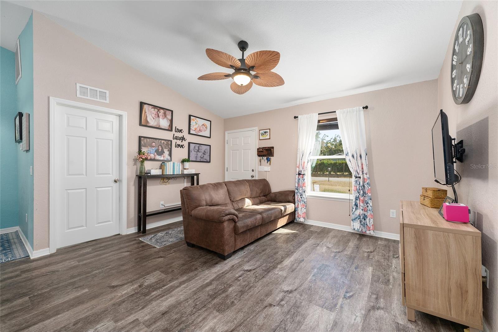 OCALA PARK ESTATE - Residential