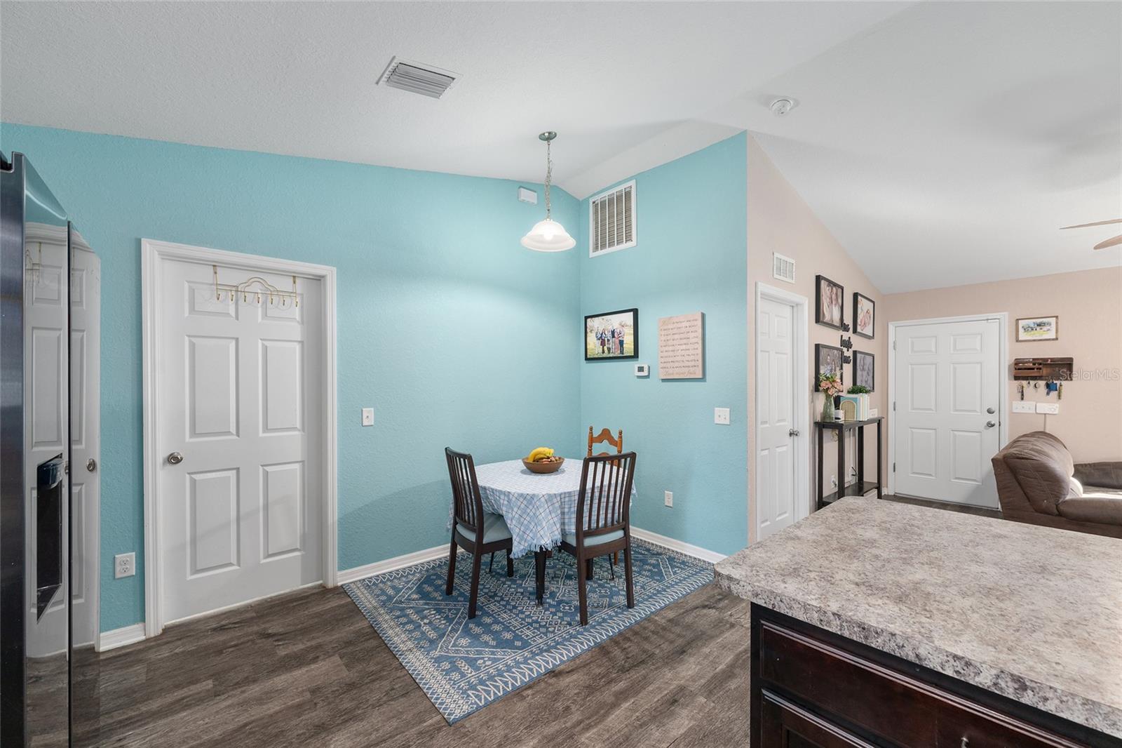 OCALA PARK ESTATE - Residential