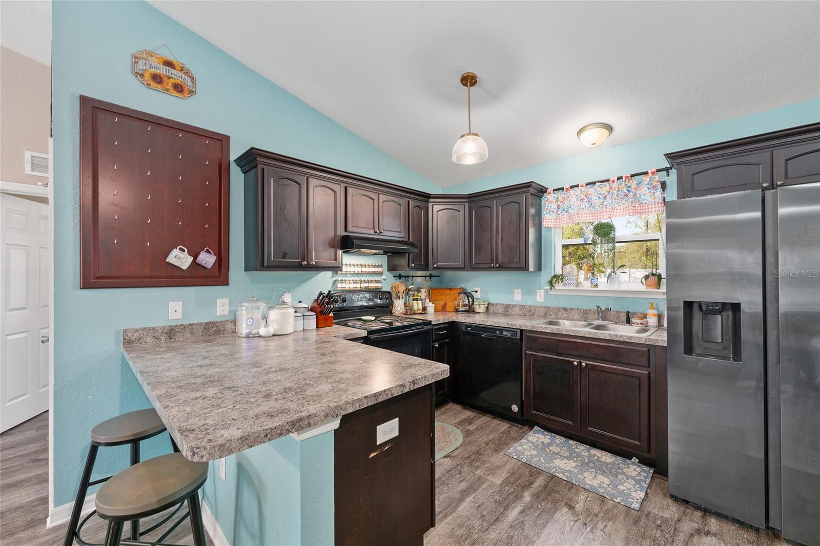 OCALA PARK ESTATE - Residential