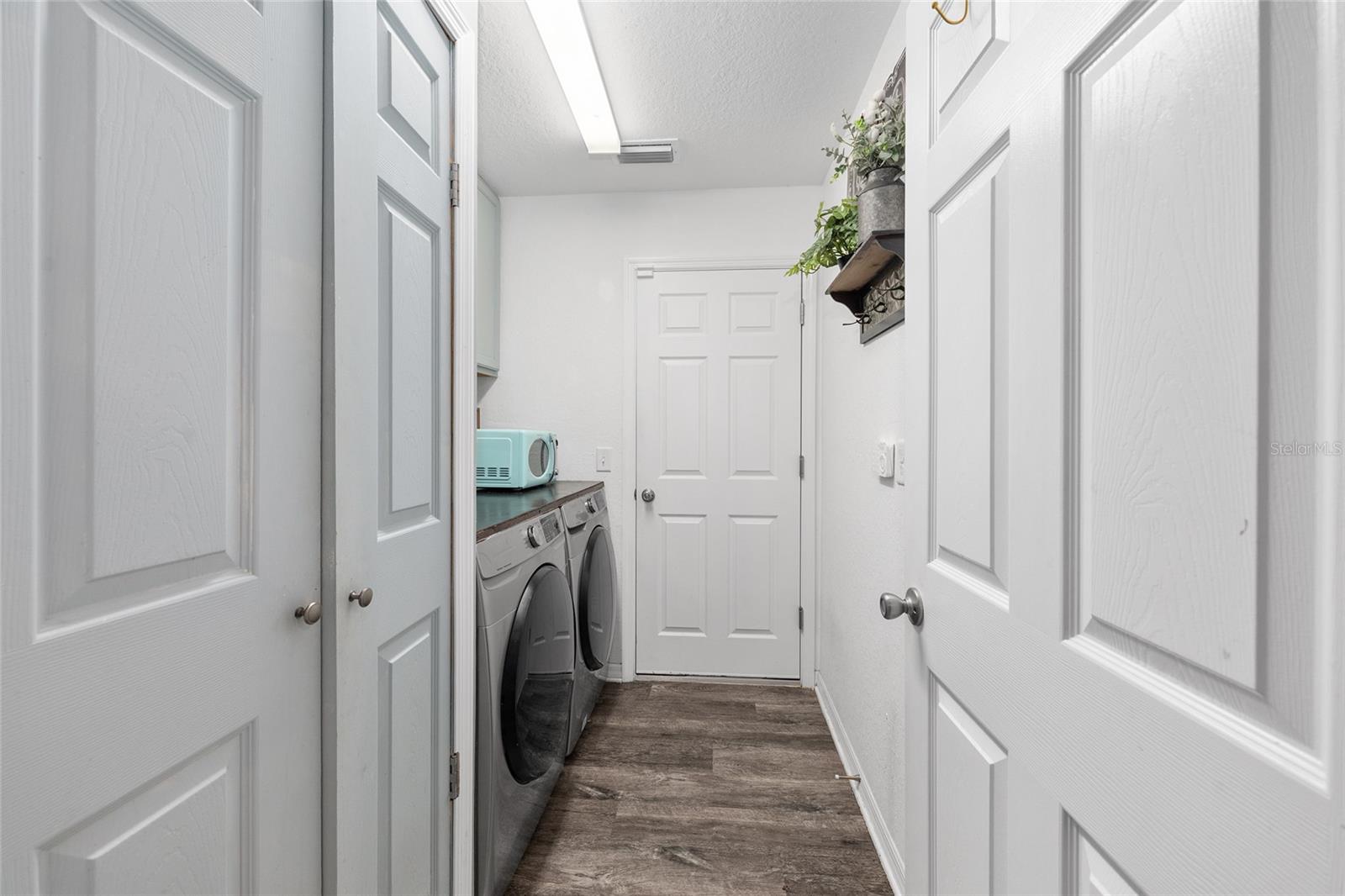 OCALA PARK ESTATE - Residential