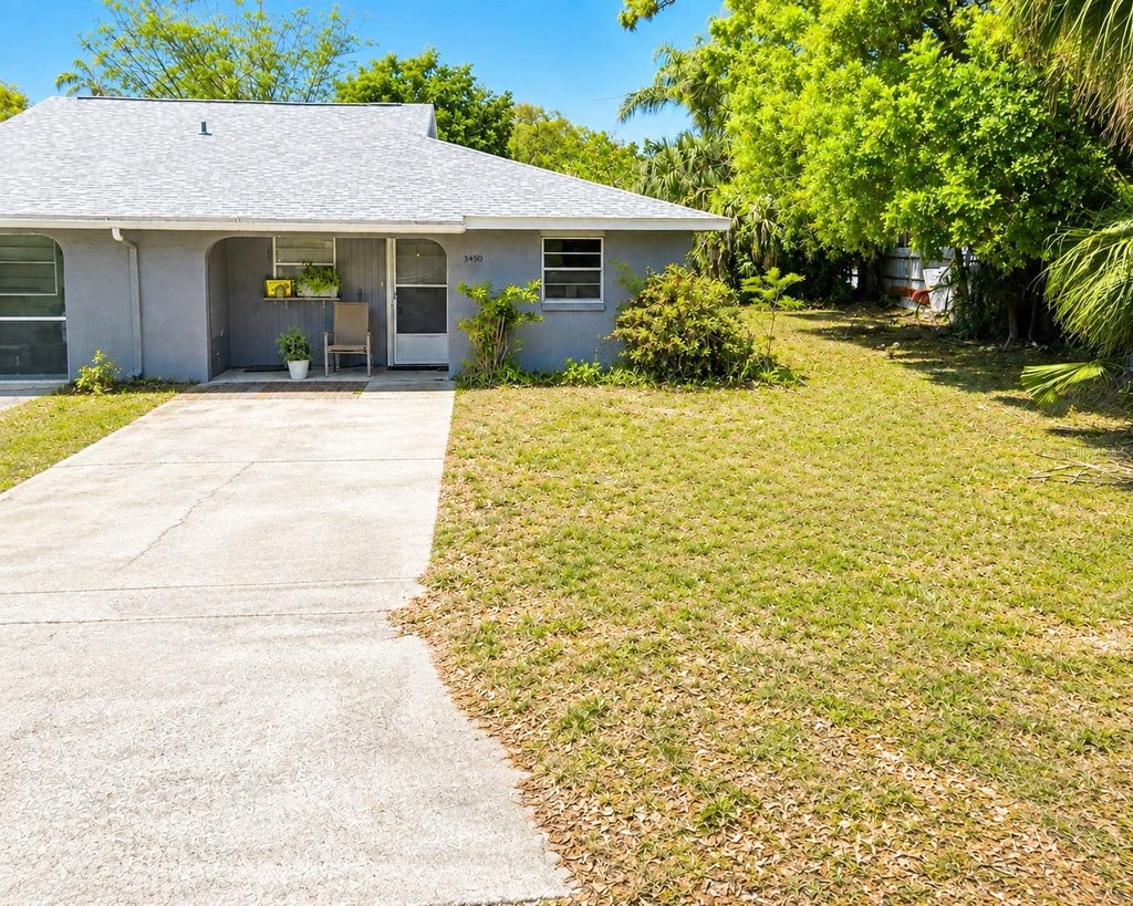 Photo of 5430 21st Street W, Bradenton, FL 34207 (MLS # TB8535582)