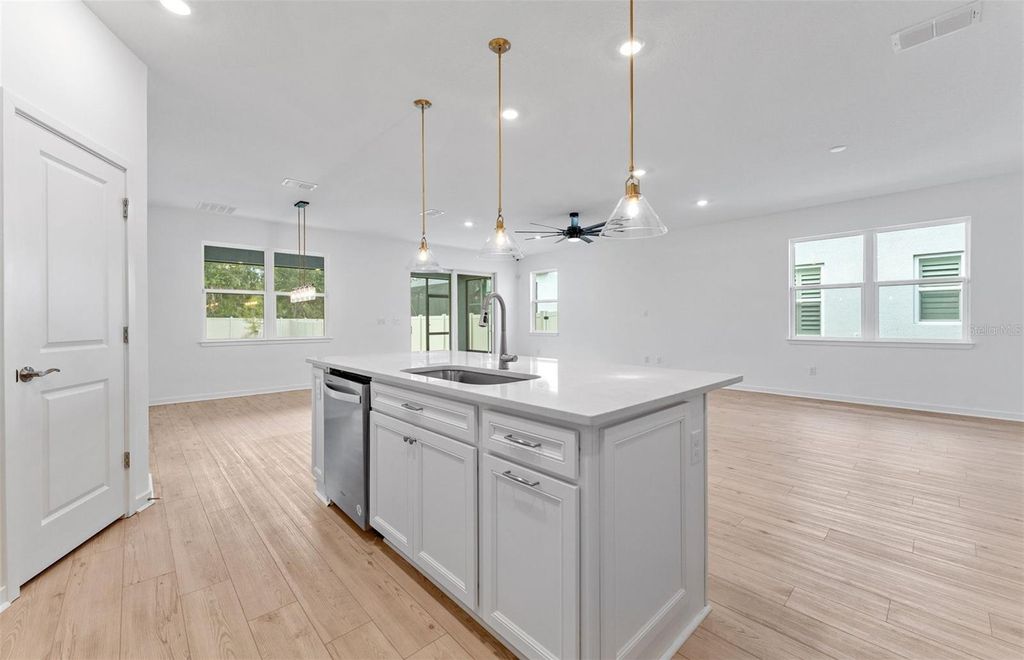Photo of 12681 Glenn Creek Drive, Riverview, FL 33569 (MLS # TB8405025)