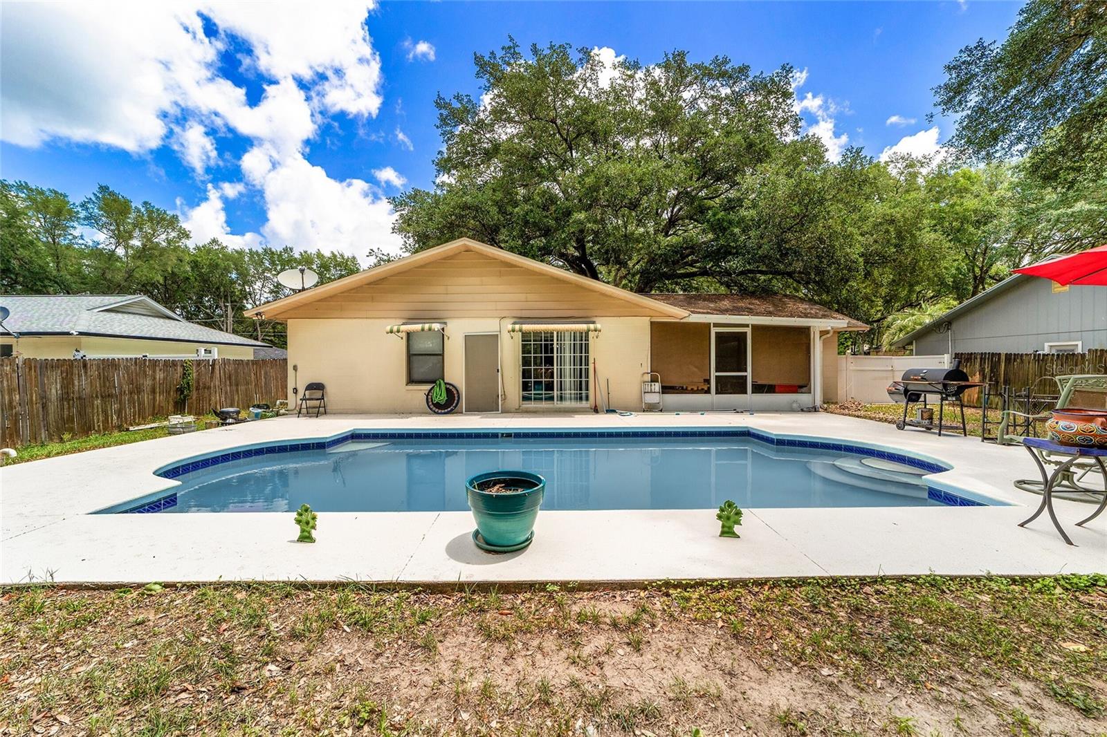 SILVER SPGS SHORES UN 23 - Residential