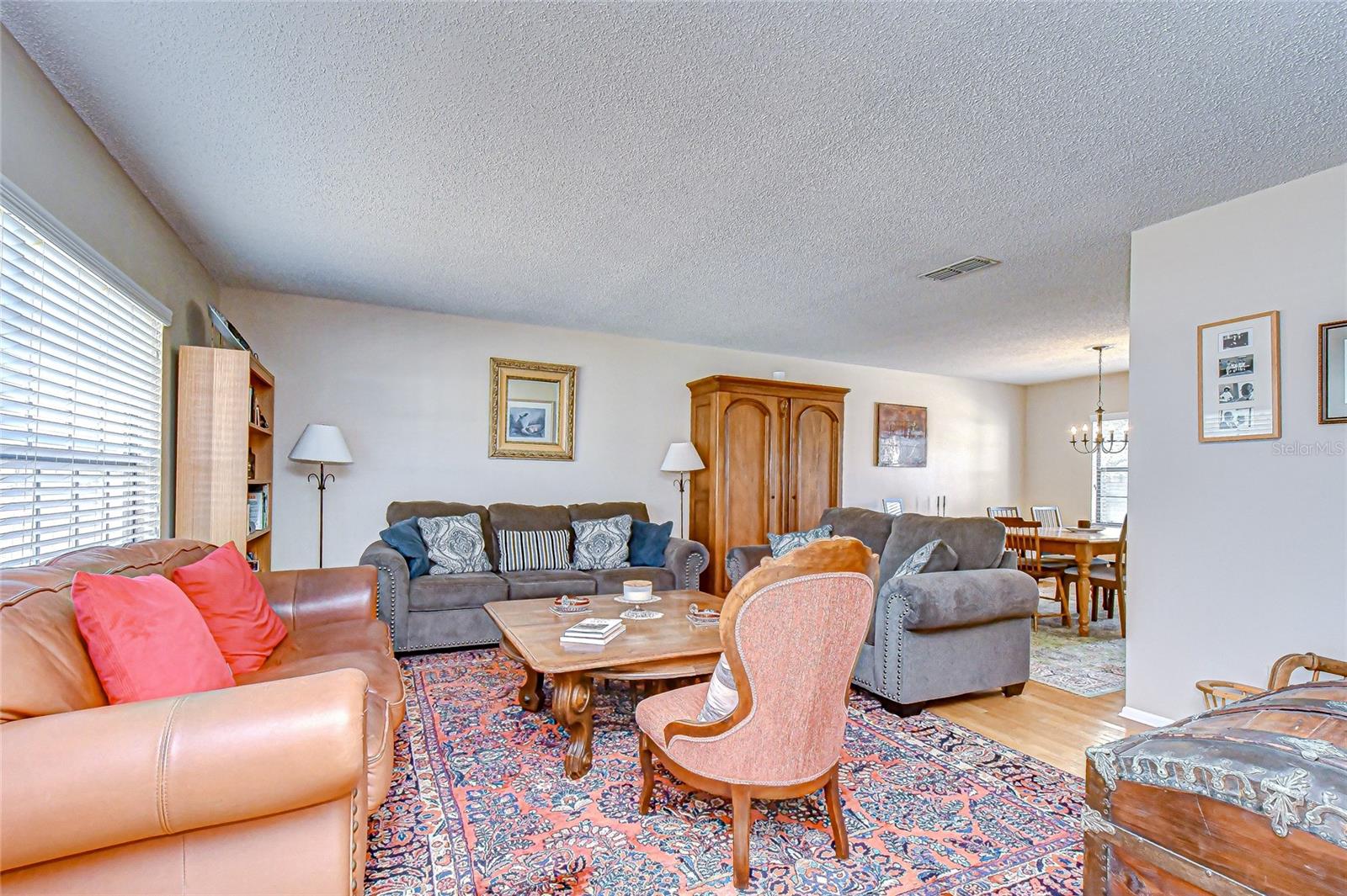 BLOOMINGDALE - Residential