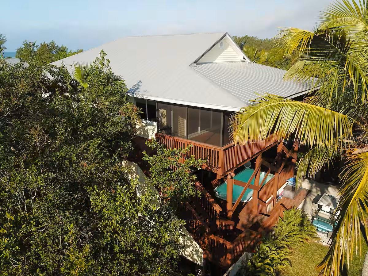 9552 BUCCANEER TRAIL