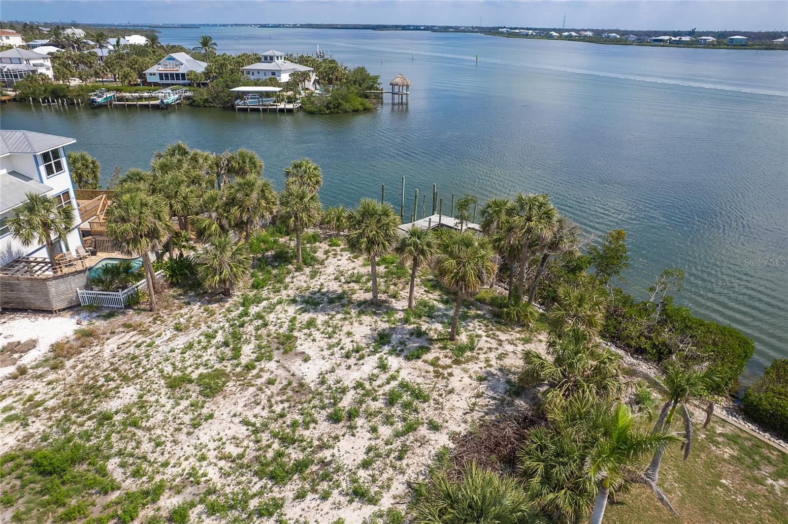 PALM ISLAND ESTATES UNIT 3 - Land