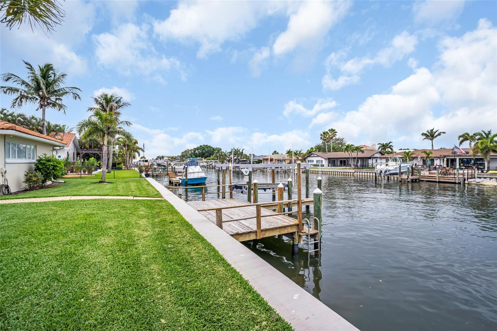 VENETIAN ISLES - Residential