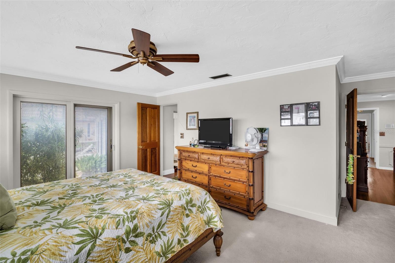VENETIAN ISLES - Residential