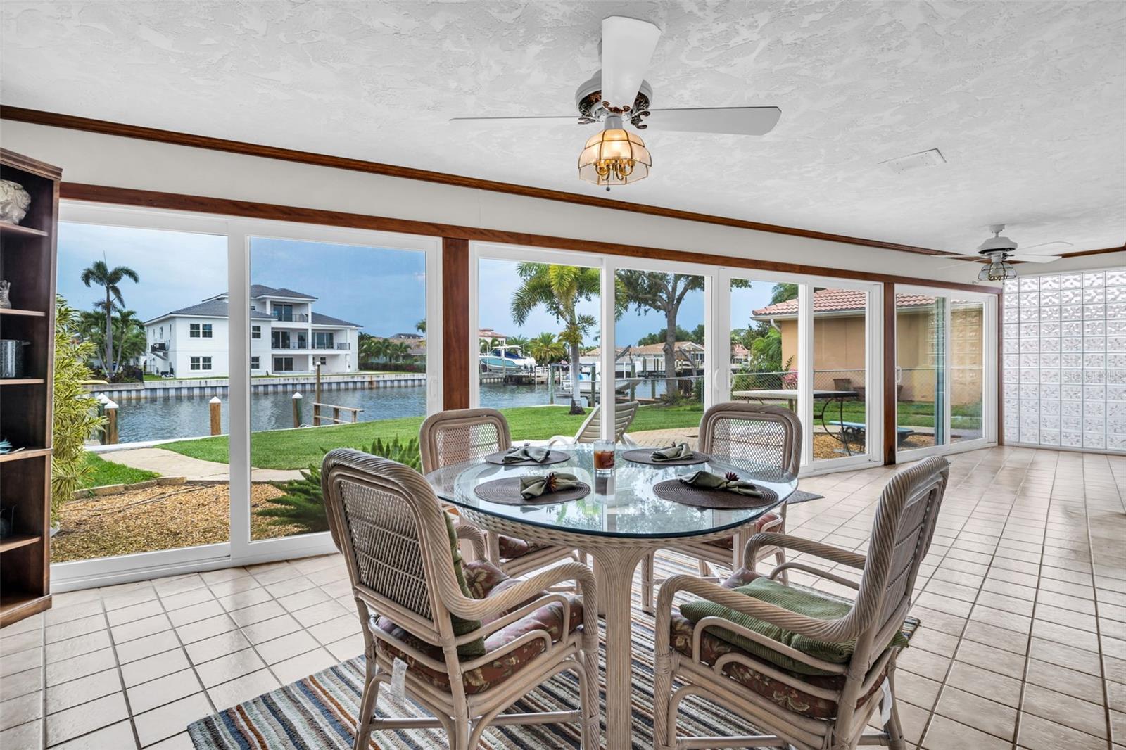 VENETIAN ISLES - Residential