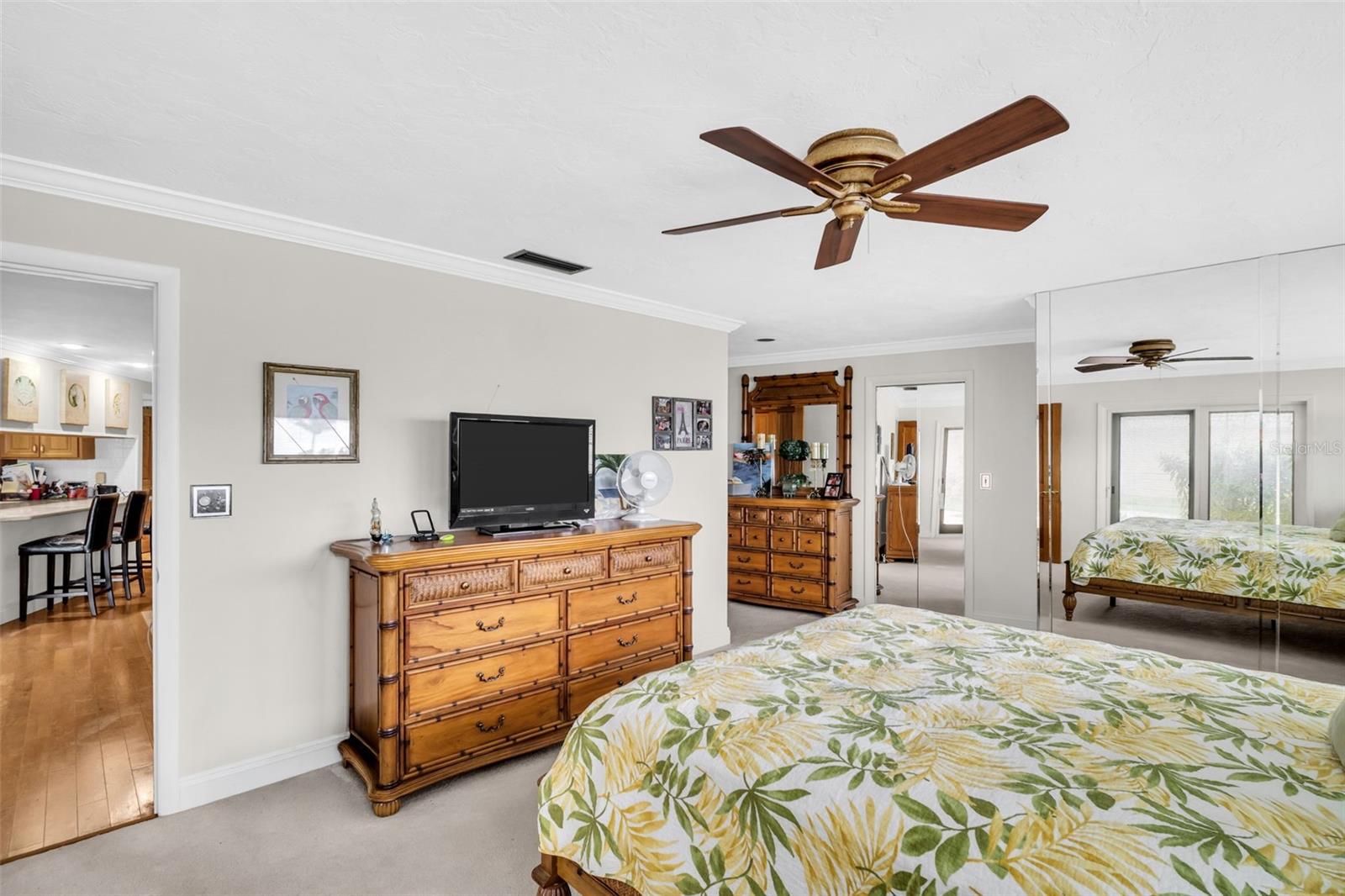 VENETIAN ISLES - Residential