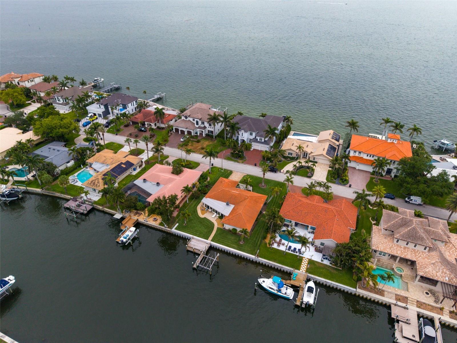 VENETIAN ISLES - Residential