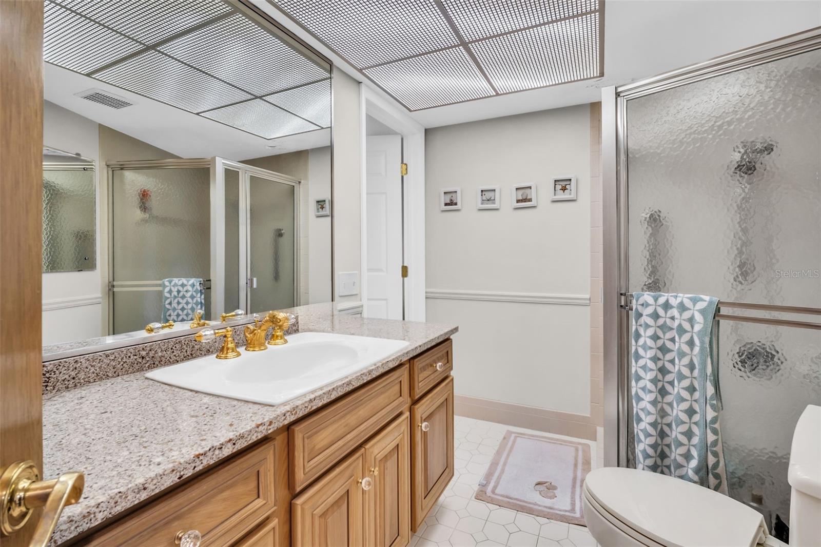 VENETIAN ISLES - Residential