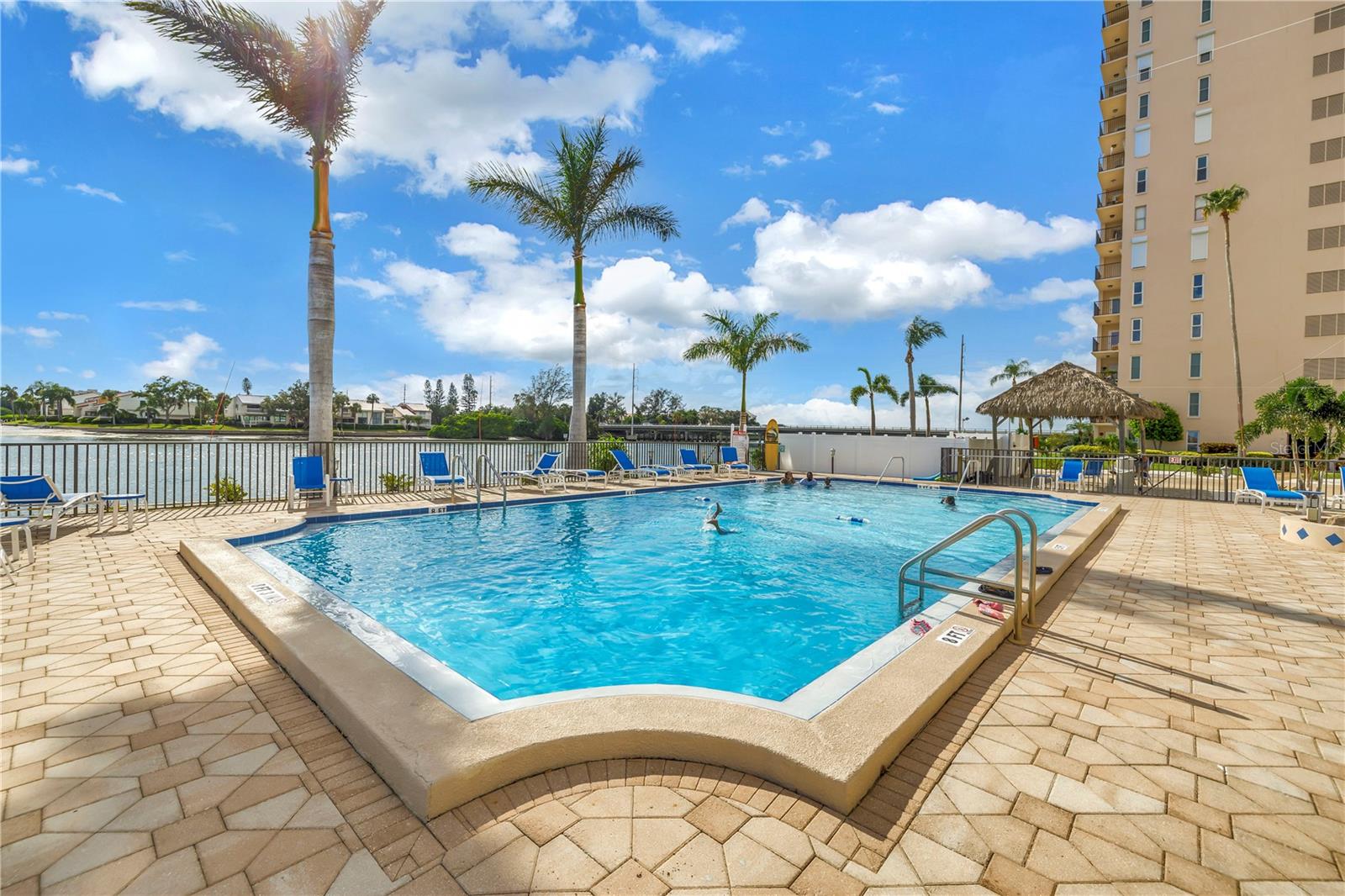 BAYWAY ISLES POINT BRITTANY FOUR - Residential Lease