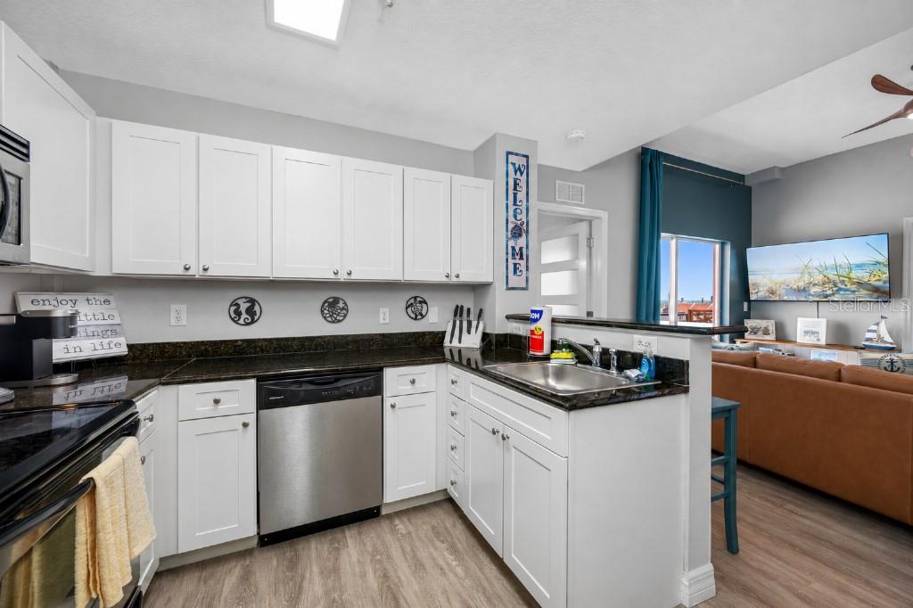 13235 GULF BOULEVARD 502