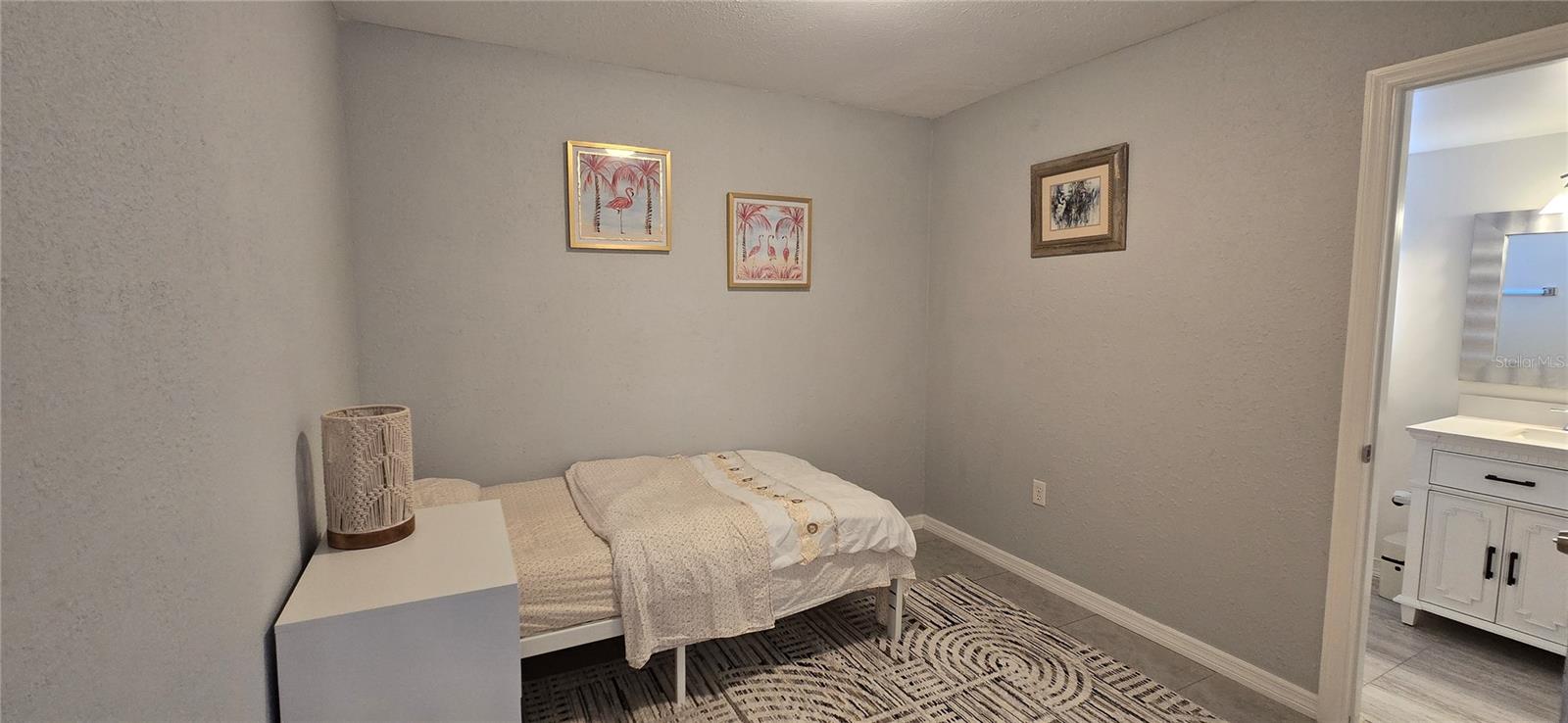 PURITAN ARMS - Residential Lease