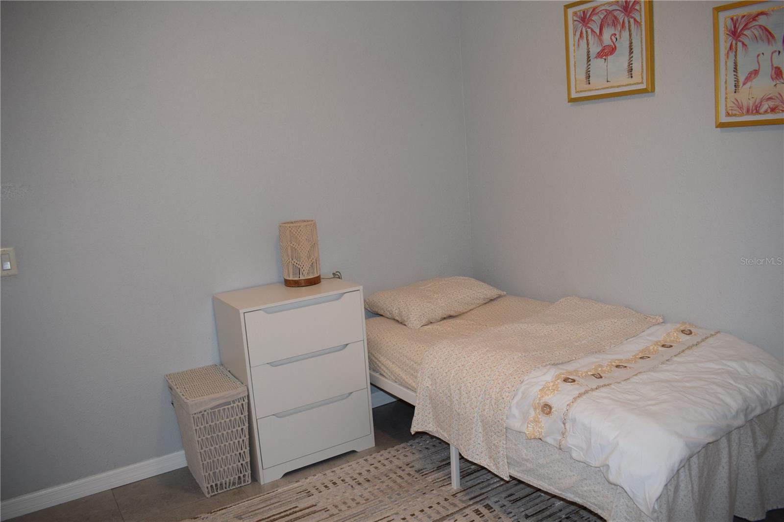 PURITAN ARMS - Residential Lease