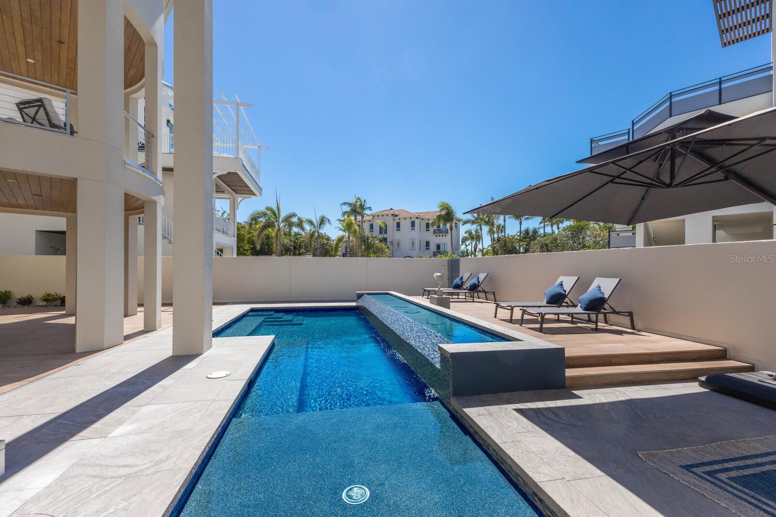 SIESTA REV OF - Residential