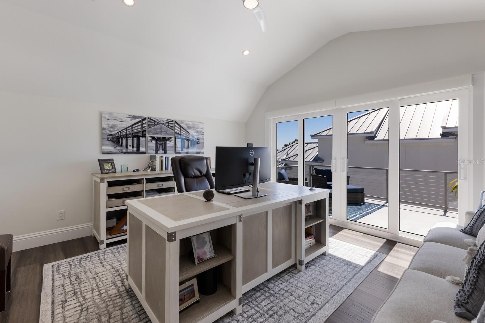 SIESTA REV OF - Residential