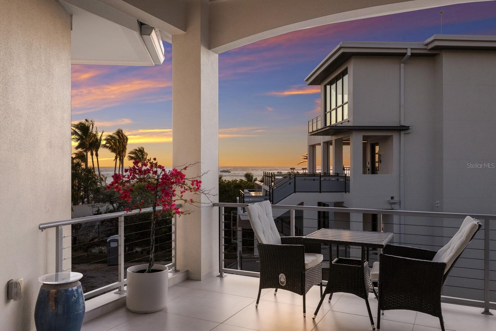 SIESTA REV OF - Residential