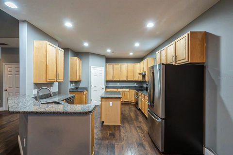 A home in DEBARY