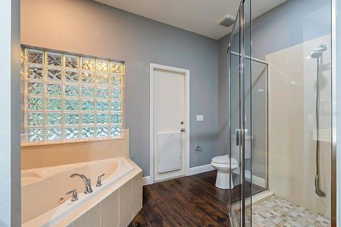 A home in DEBARY