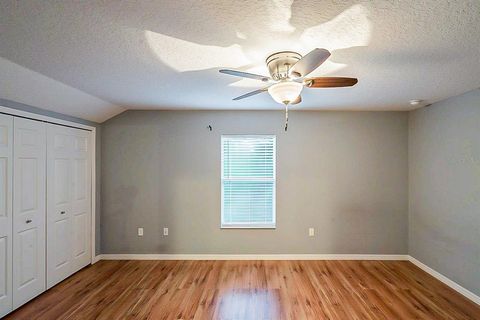 A home in DEBARY