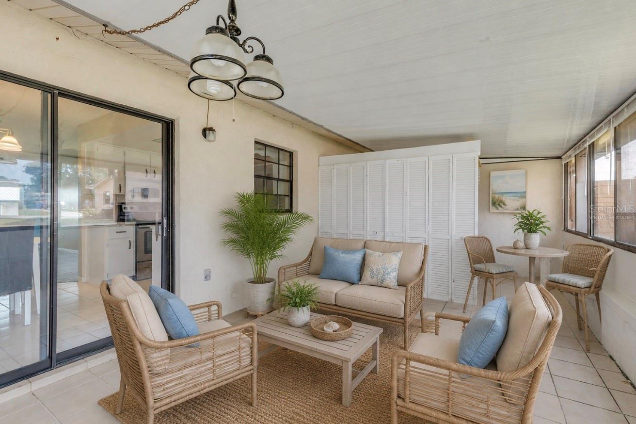 PELICAN COVE - Residential