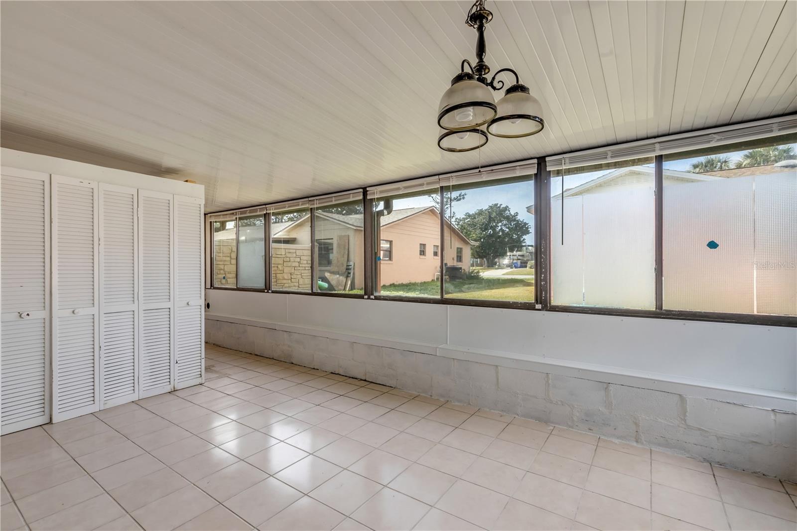 PELICAN COVE - Residential