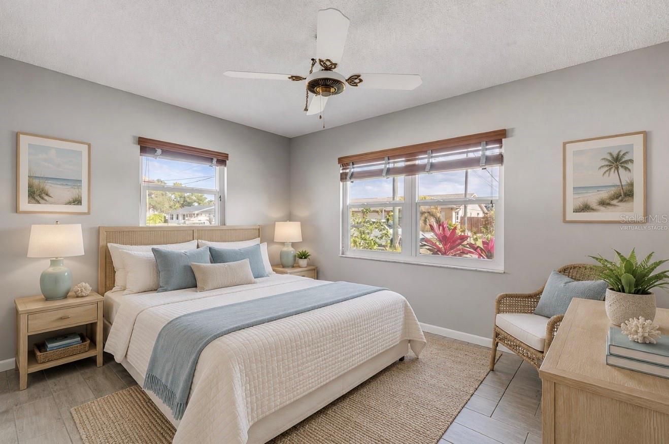 PELICAN COVE - Residential