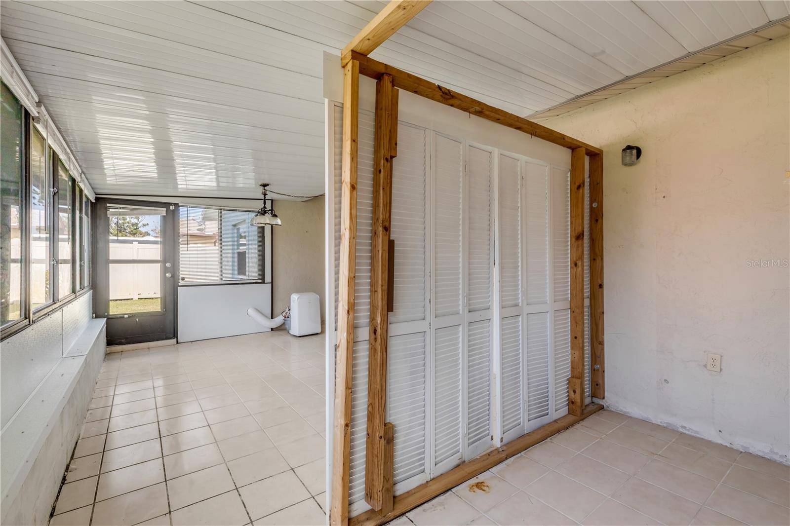 PELICAN COVE - Residential