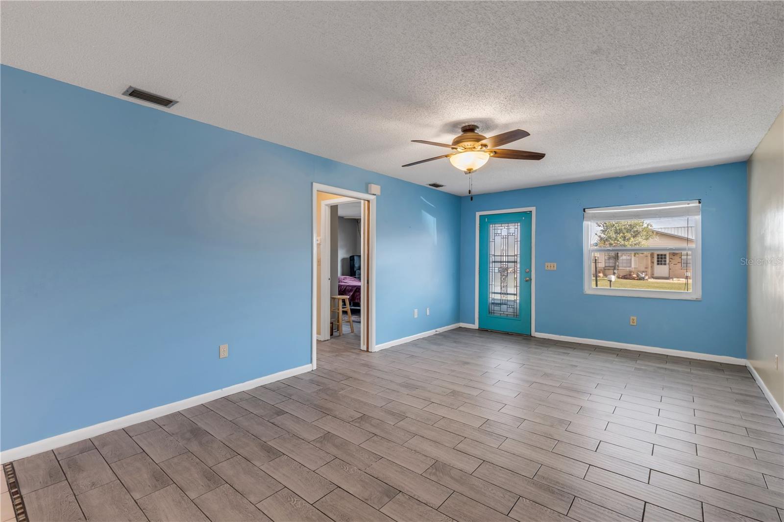 PELICAN COVE - Residential