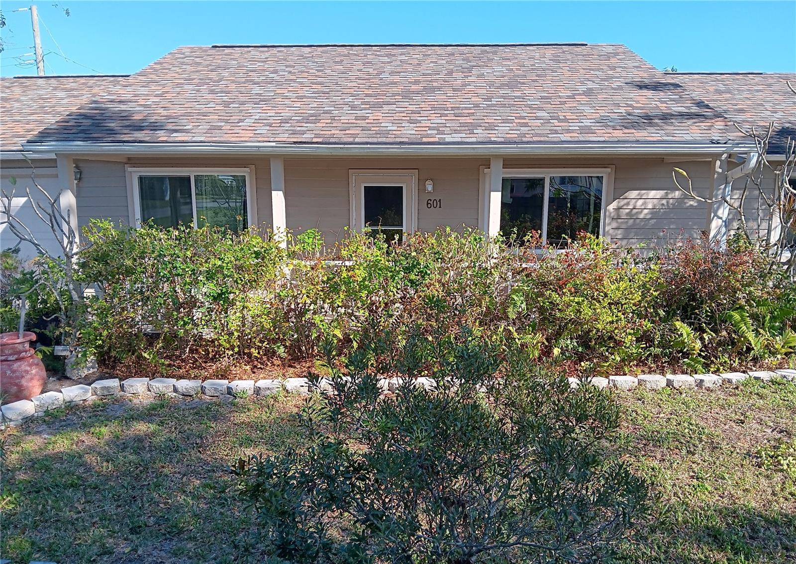 601 E SEMINOLE DRIVE