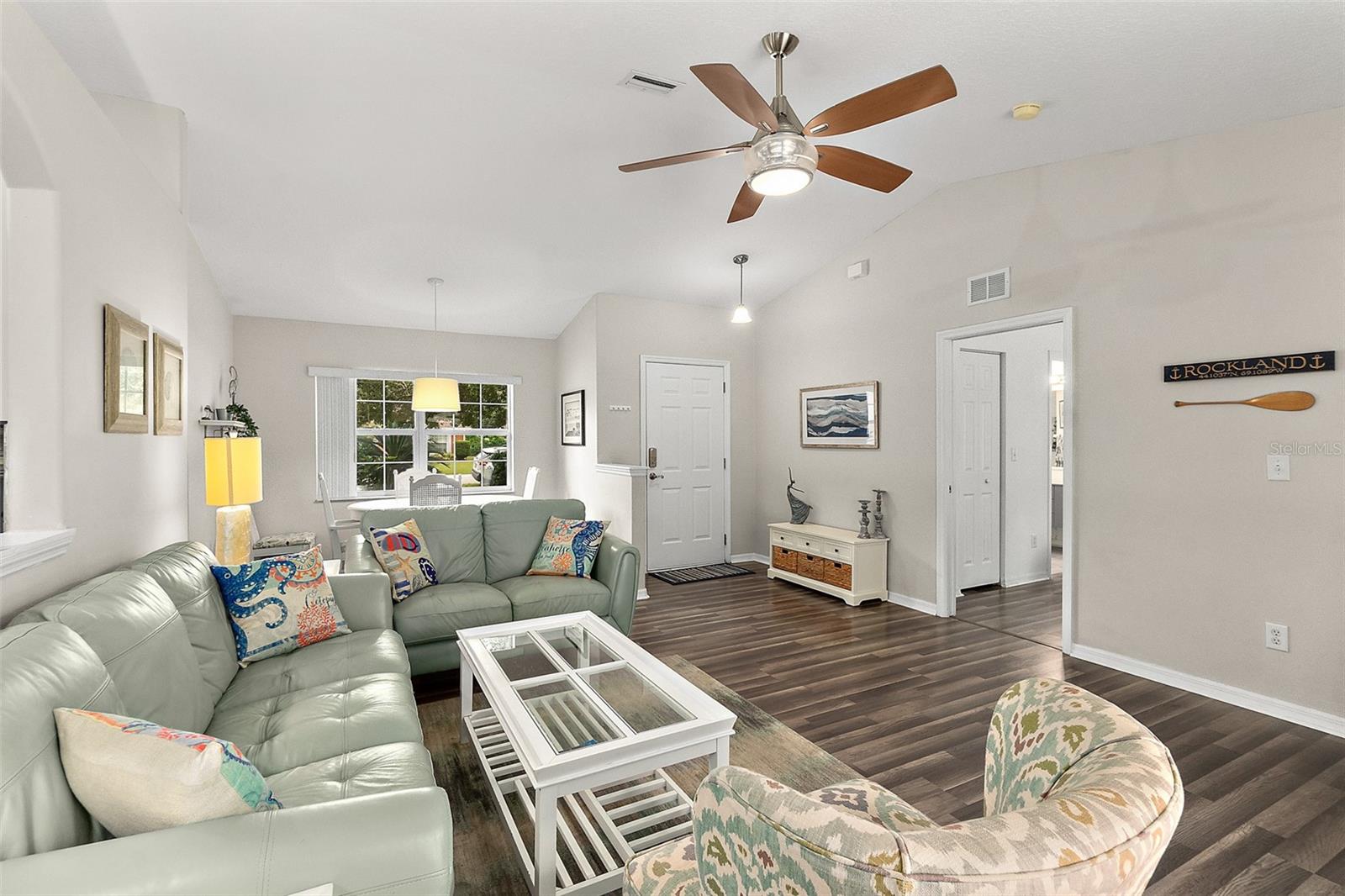 QUAIL HOLLOW - Residential