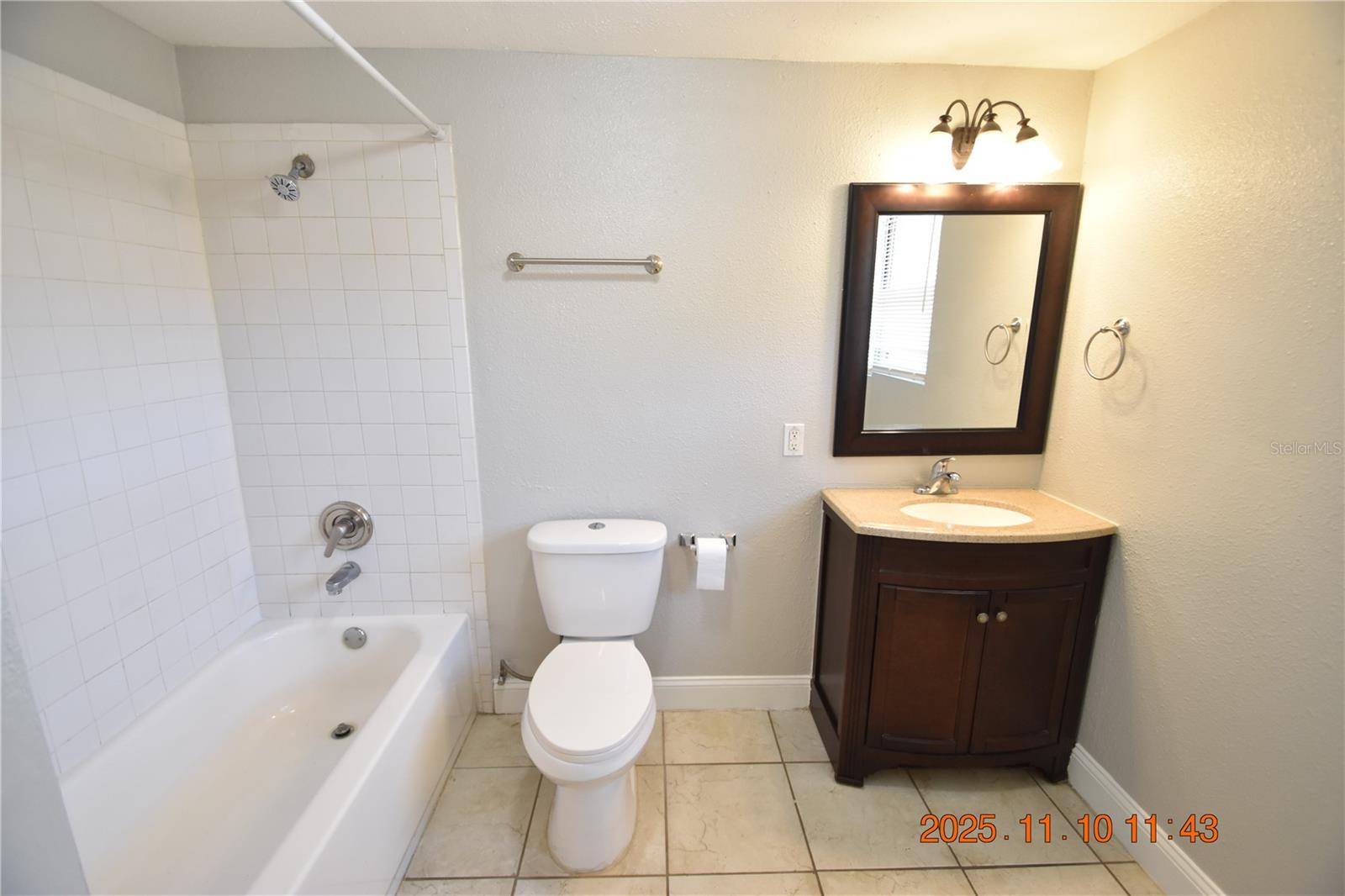 BELLMONT HEIGHTS - Residential Lease