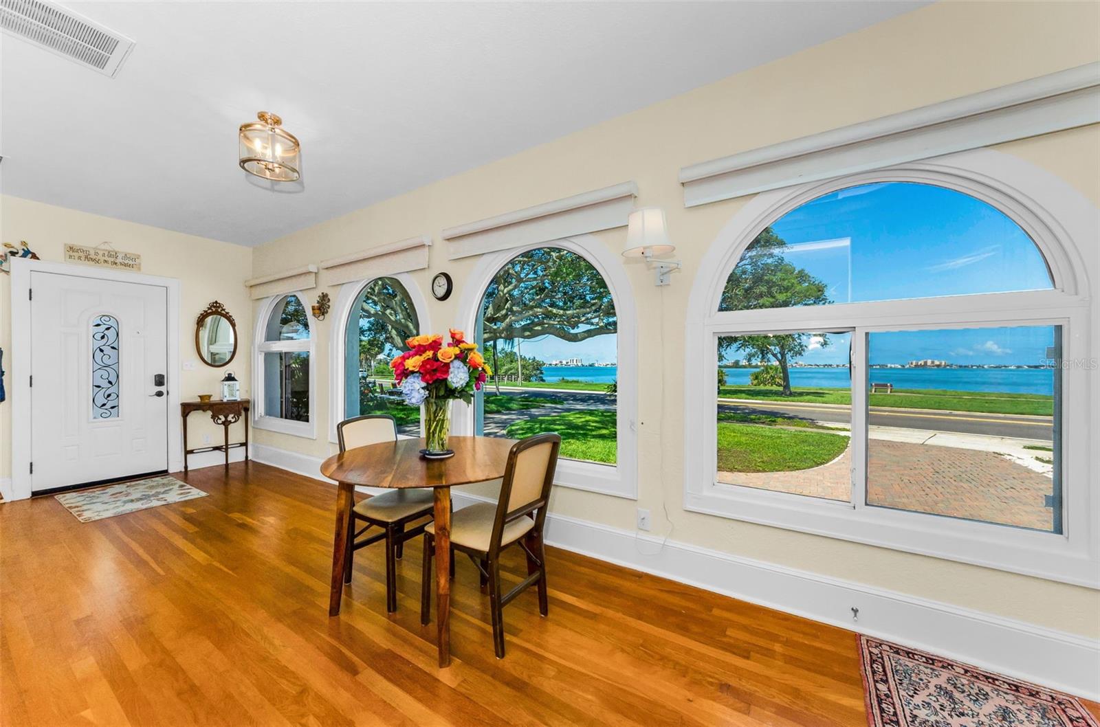 1951 EDGEWATER DRIVE