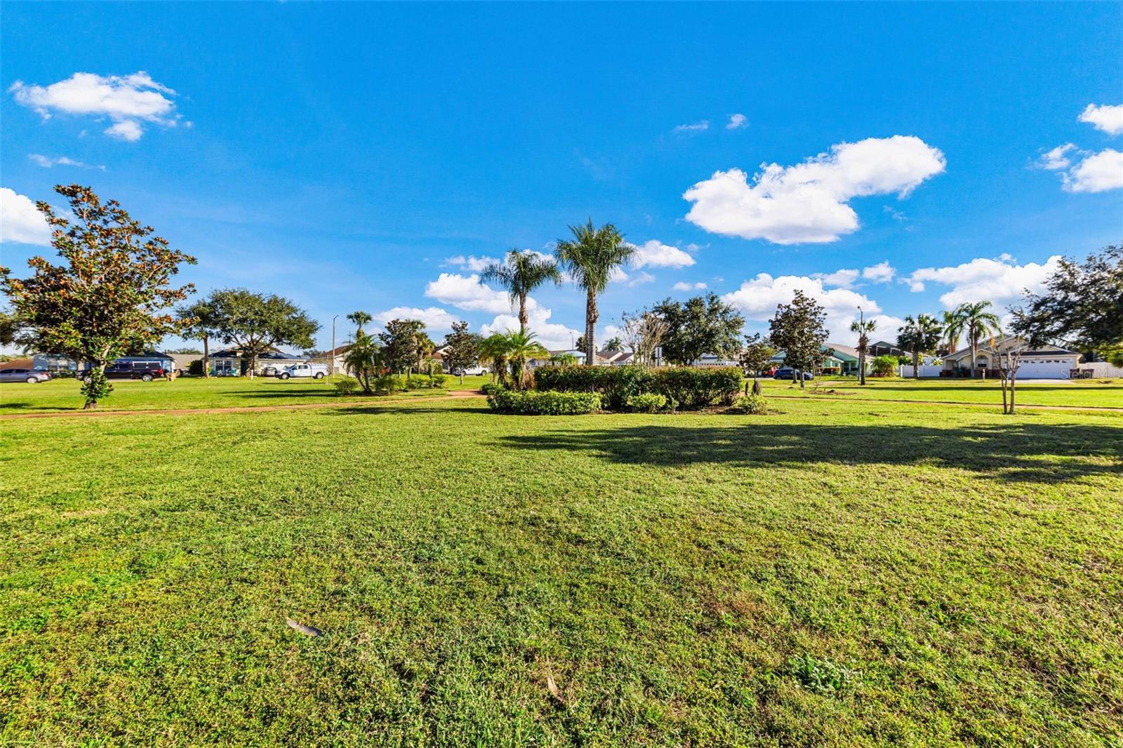 INDIAN CREEK PH 06 - Residential