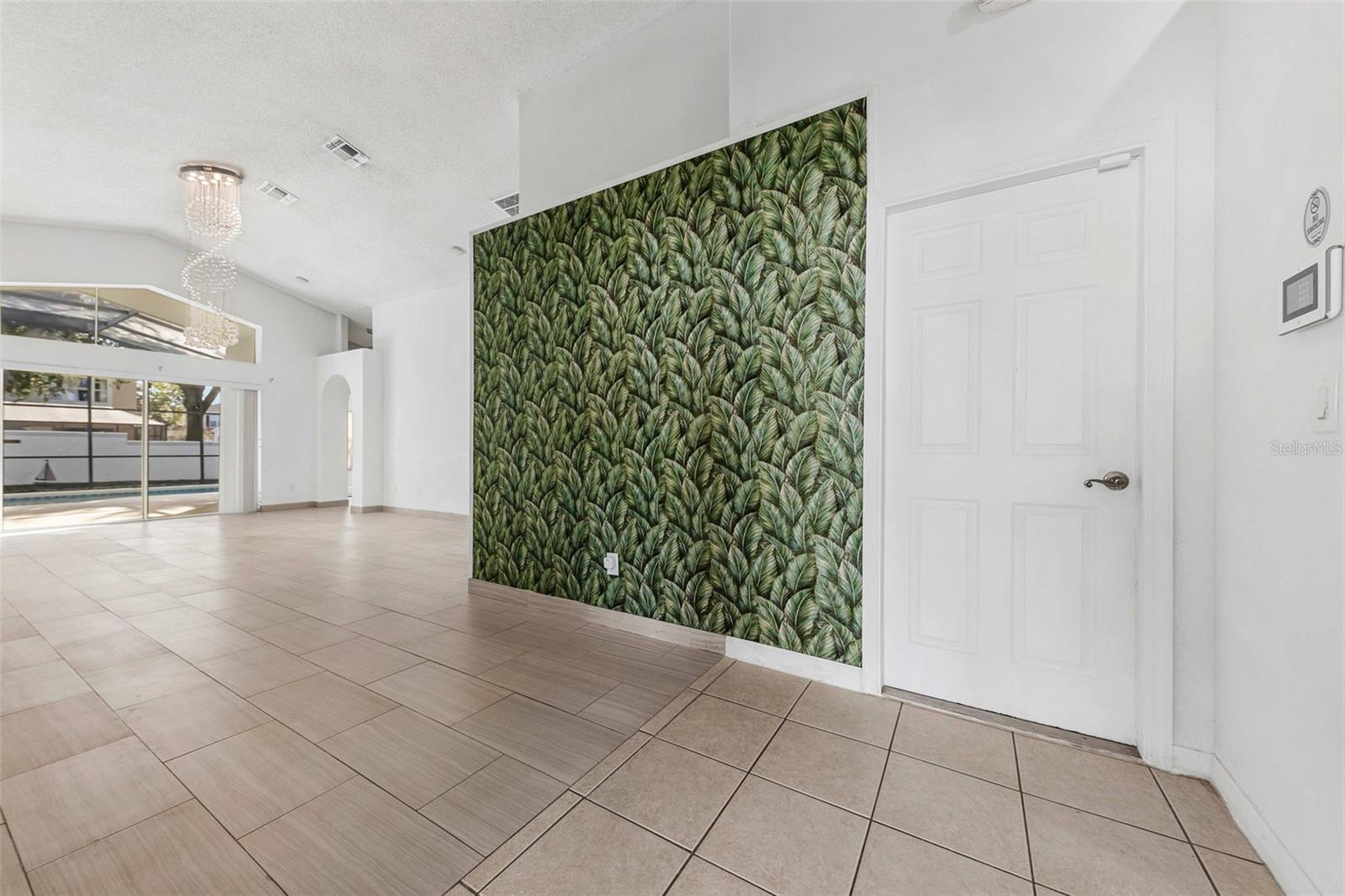 INDIAN CREEK PH 06 - Residential