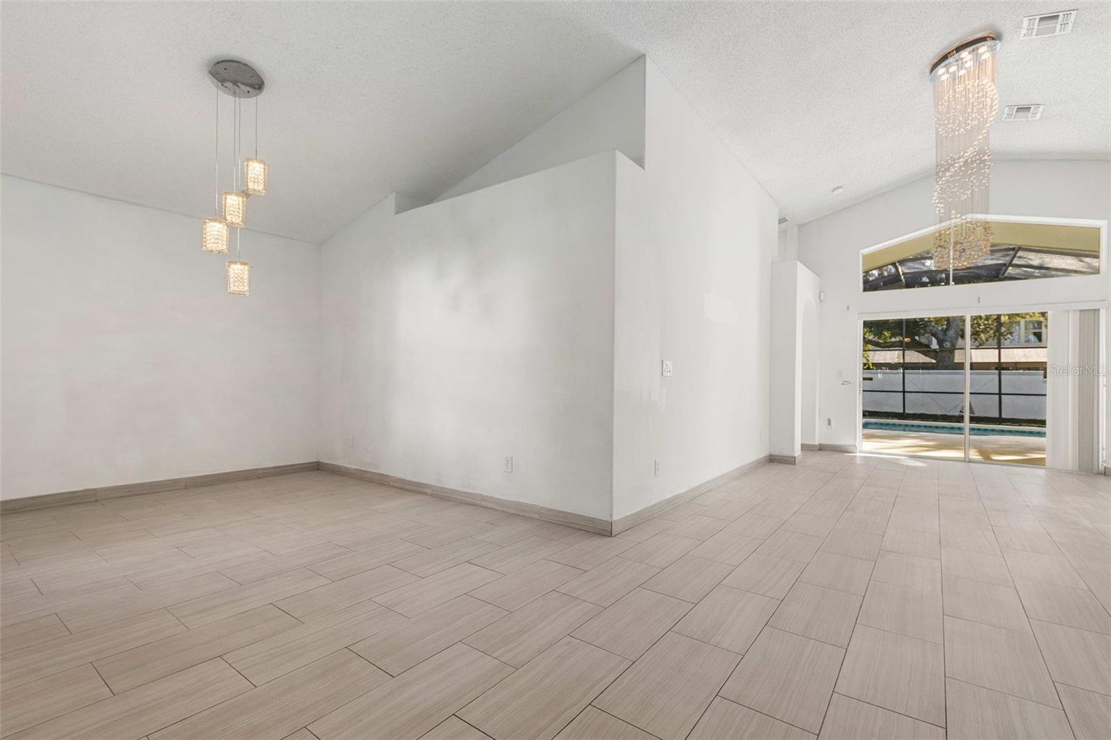 INDIAN CREEK PH 06 - Residential