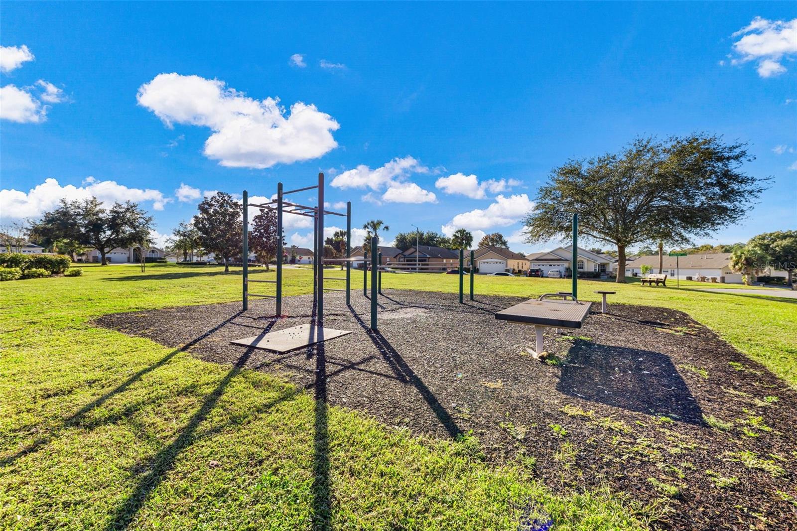 INDIAN CREEK PH 06 - Residential