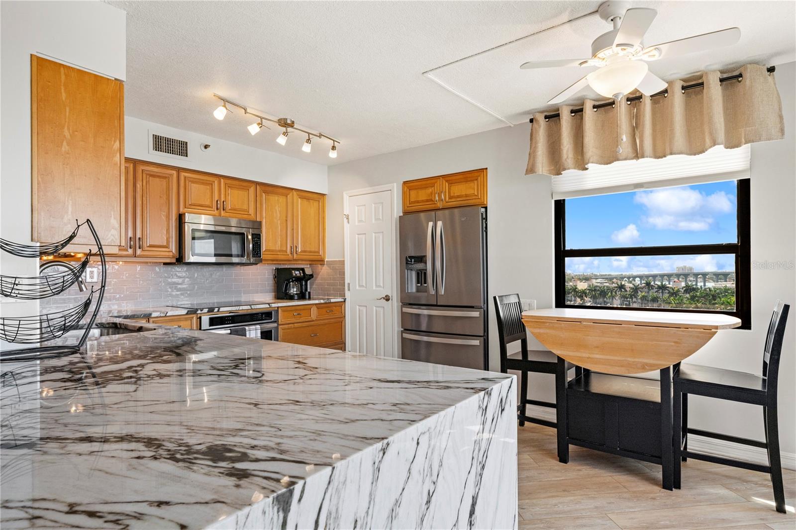 BAHIA SHORES CONDO - Residential