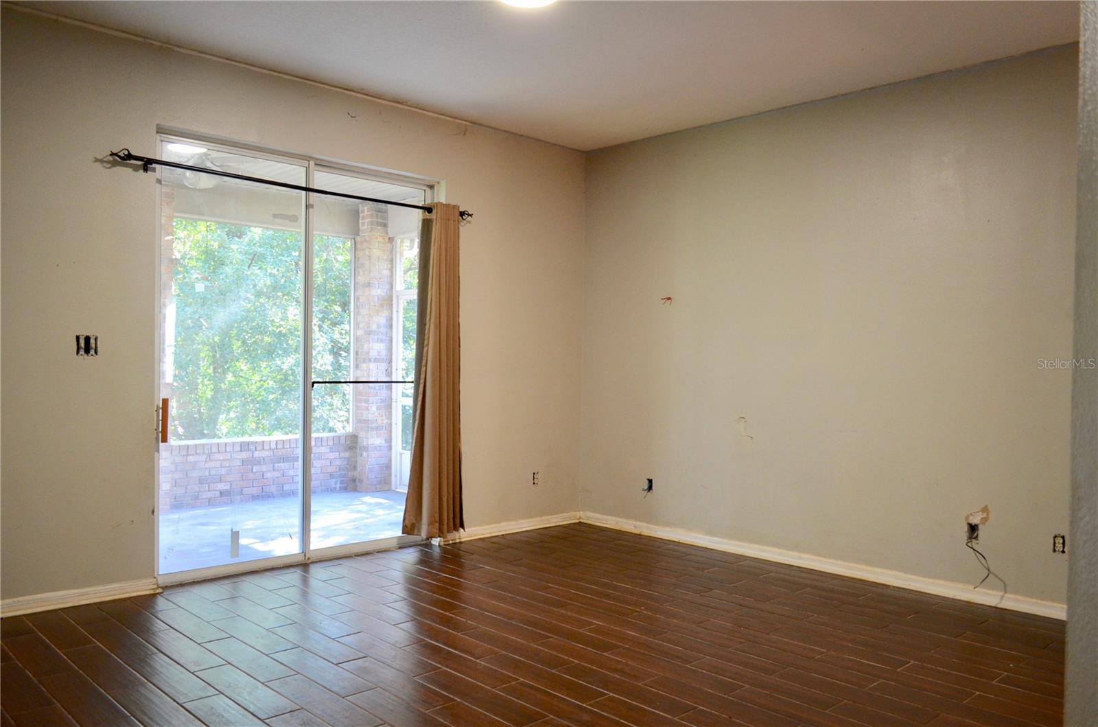 PLYMOUTH LANDING PH 01 - Residential