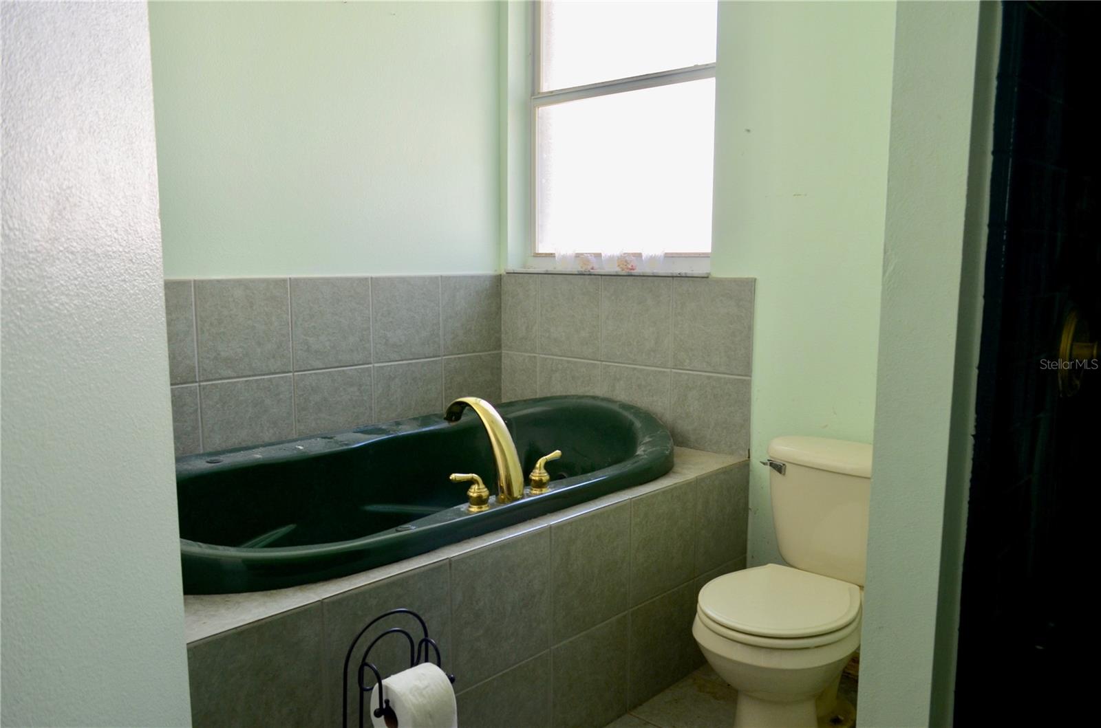 PLYMOUTH LANDING PH 01 - Residential