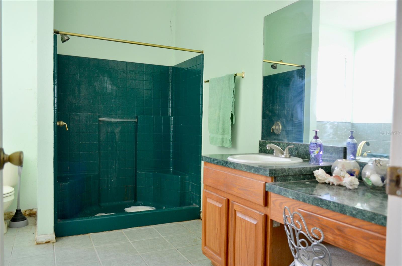 PLYMOUTH LANDING PH 01 - Residential