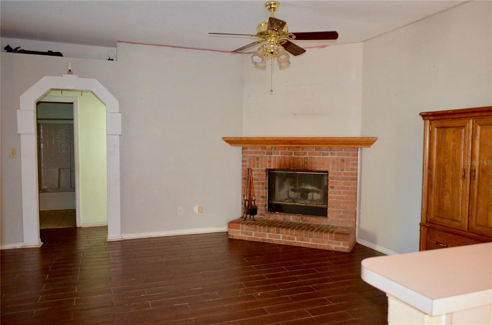 PLYMOUTH LANDING PH 01 - Residential