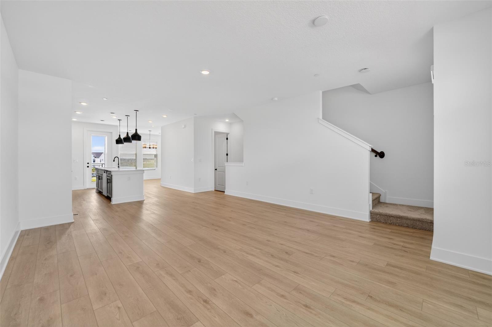 PARKVIEW/HAMLIN - Residential